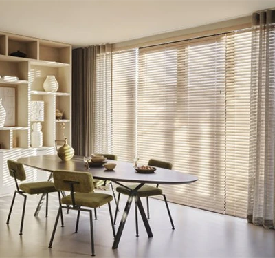 Houten jaloezie woonkamer